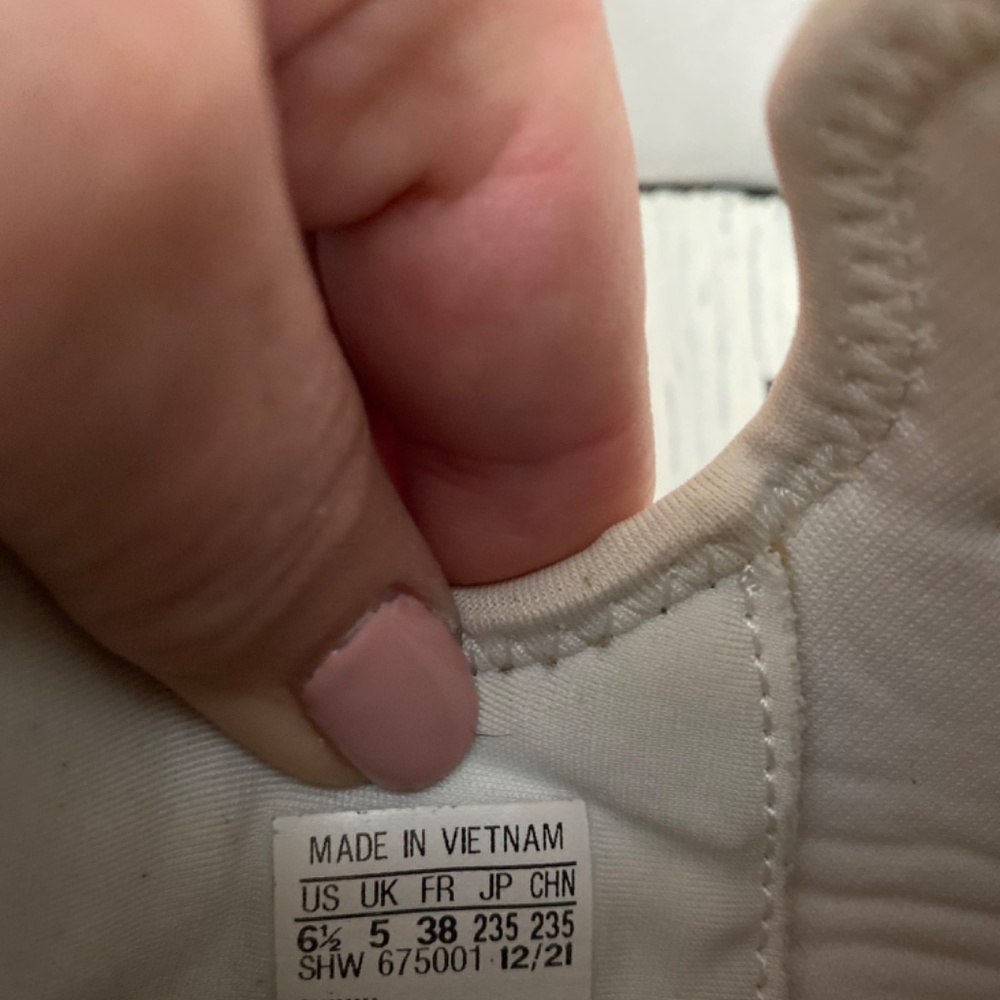 Adidas Originals Women's Nmd_r1 Sneaker Ecru Blac… - image 8